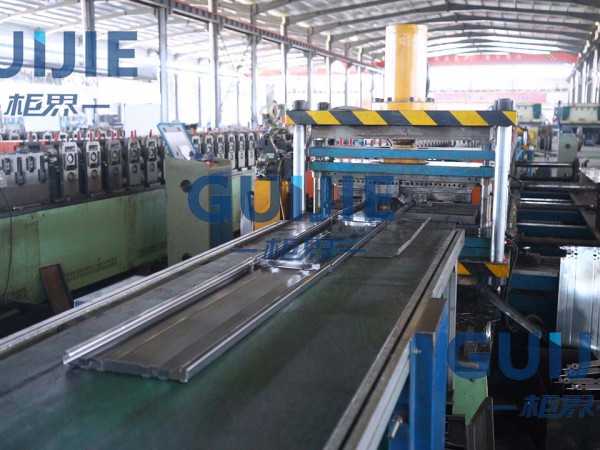 Stamping machine
