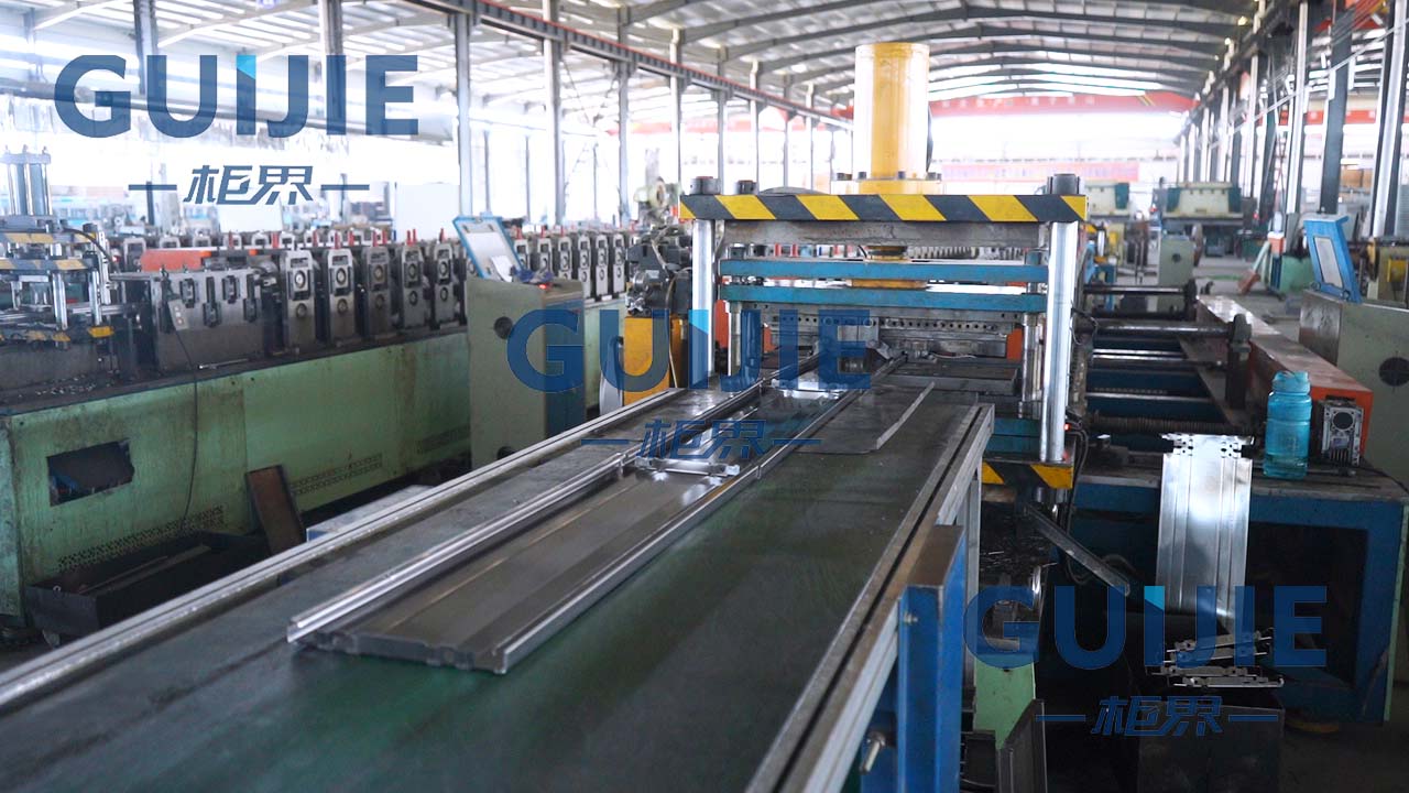 Stamping machine
