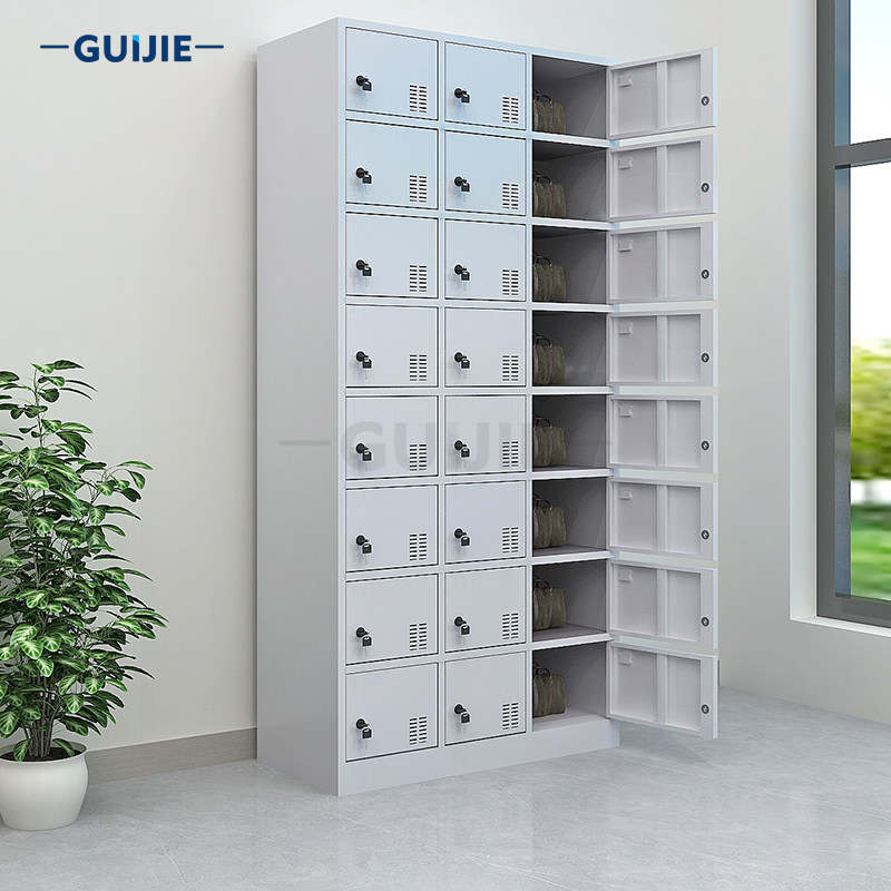 24-door locker
